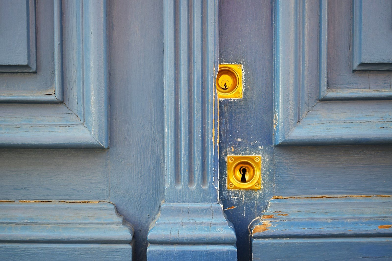 blue wooden wall